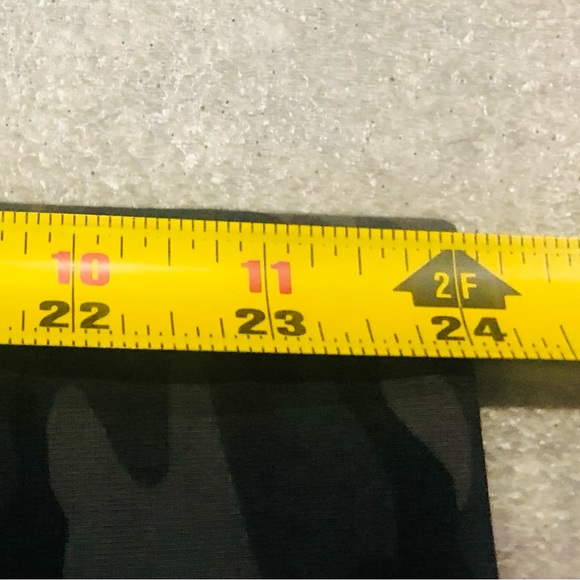 ❤️‍🔥GAP-NWOT❤️‍🔥Ladies Camouflage Pants❤️‍🔥Measurements in Photos❤️‍🔥 - Picture 11 of 16